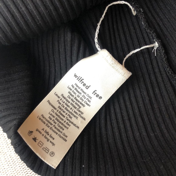 ✨Wilfred Rib Knit Long Sleeve ✨ - Picture 4 of 5